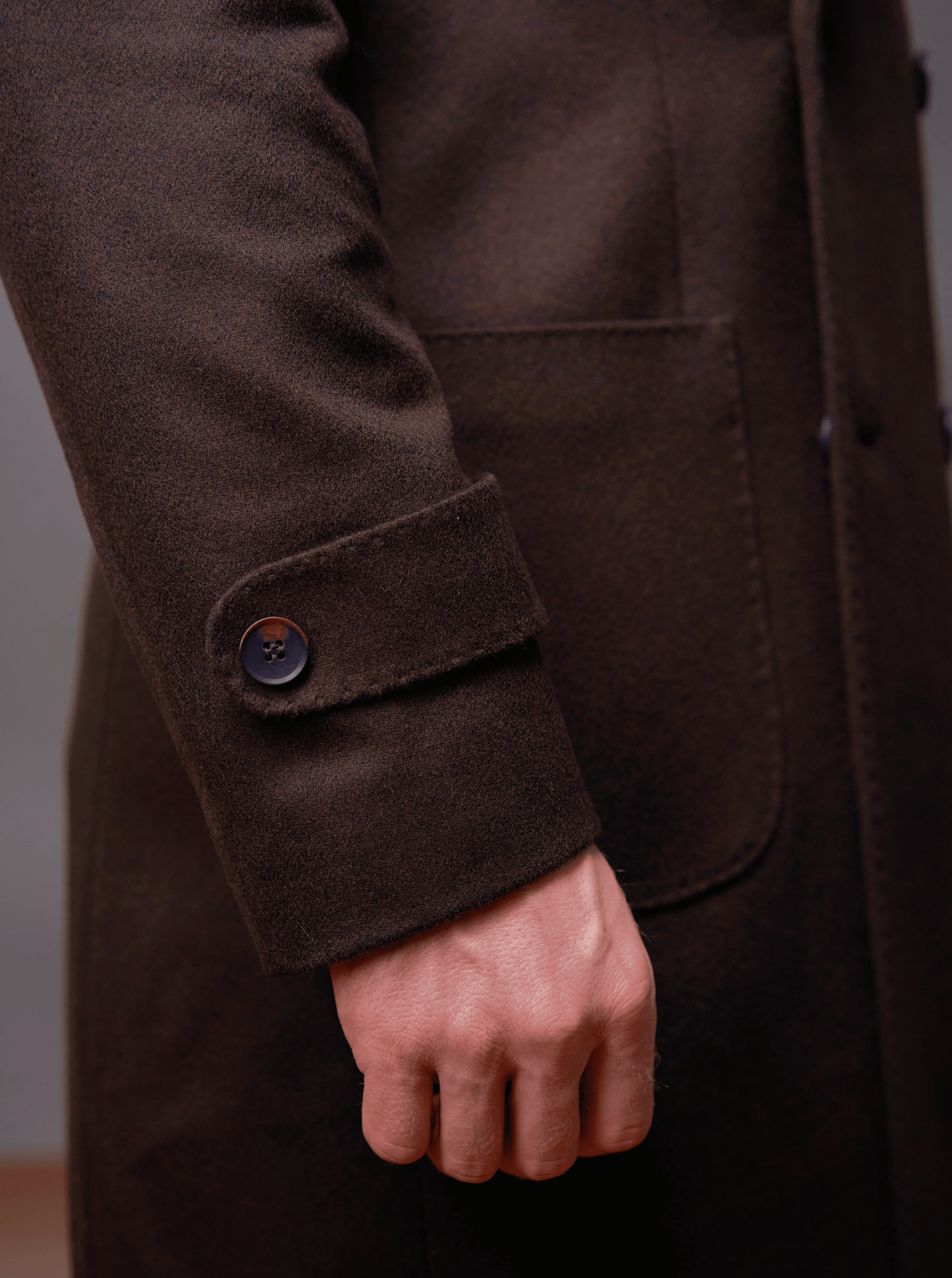 Men's Up-tempo Brown Coat